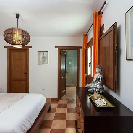 Casa Mina Villa